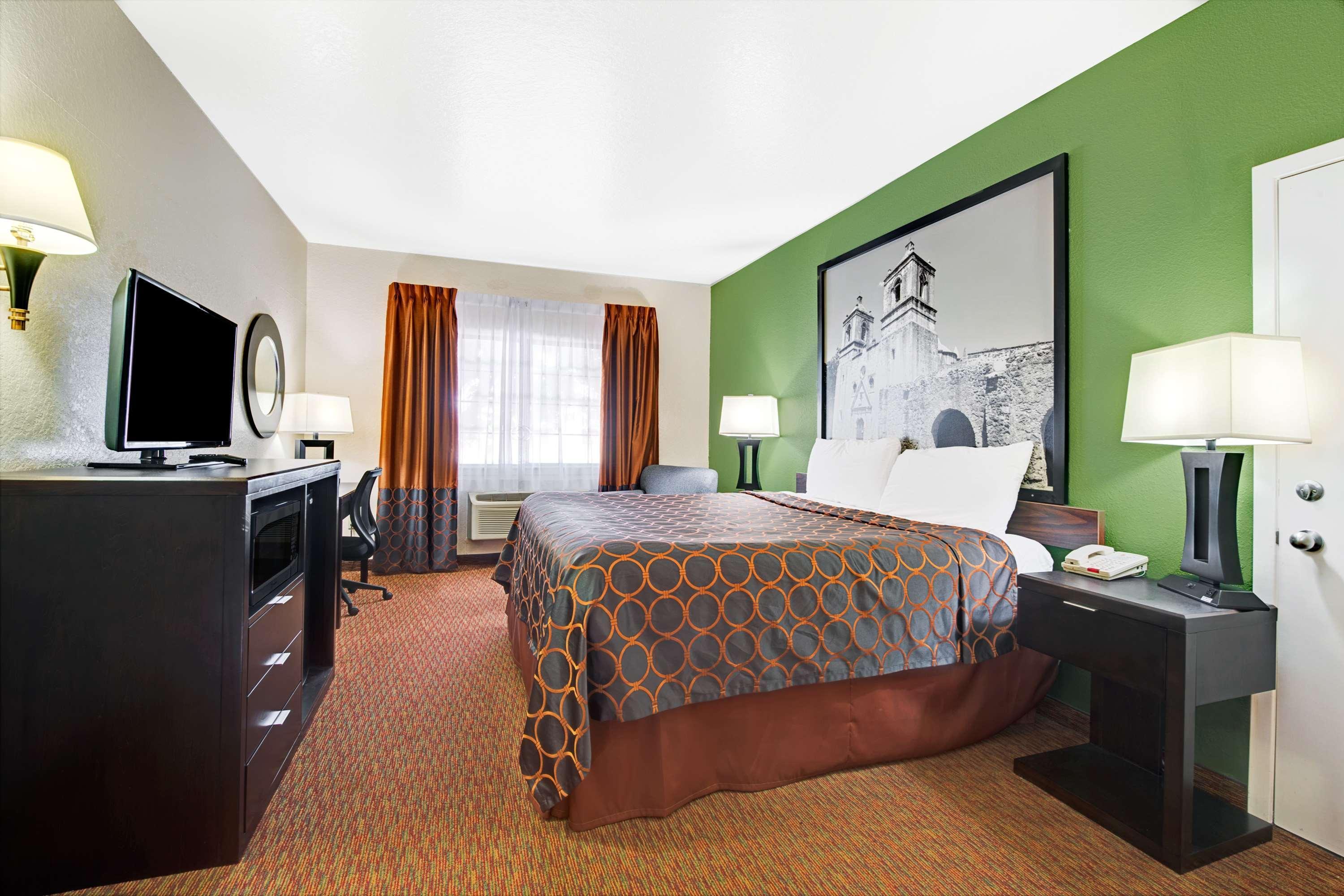 Surestay Plus By Best Western San Antonio Airport Zewnętrze zdjęcie