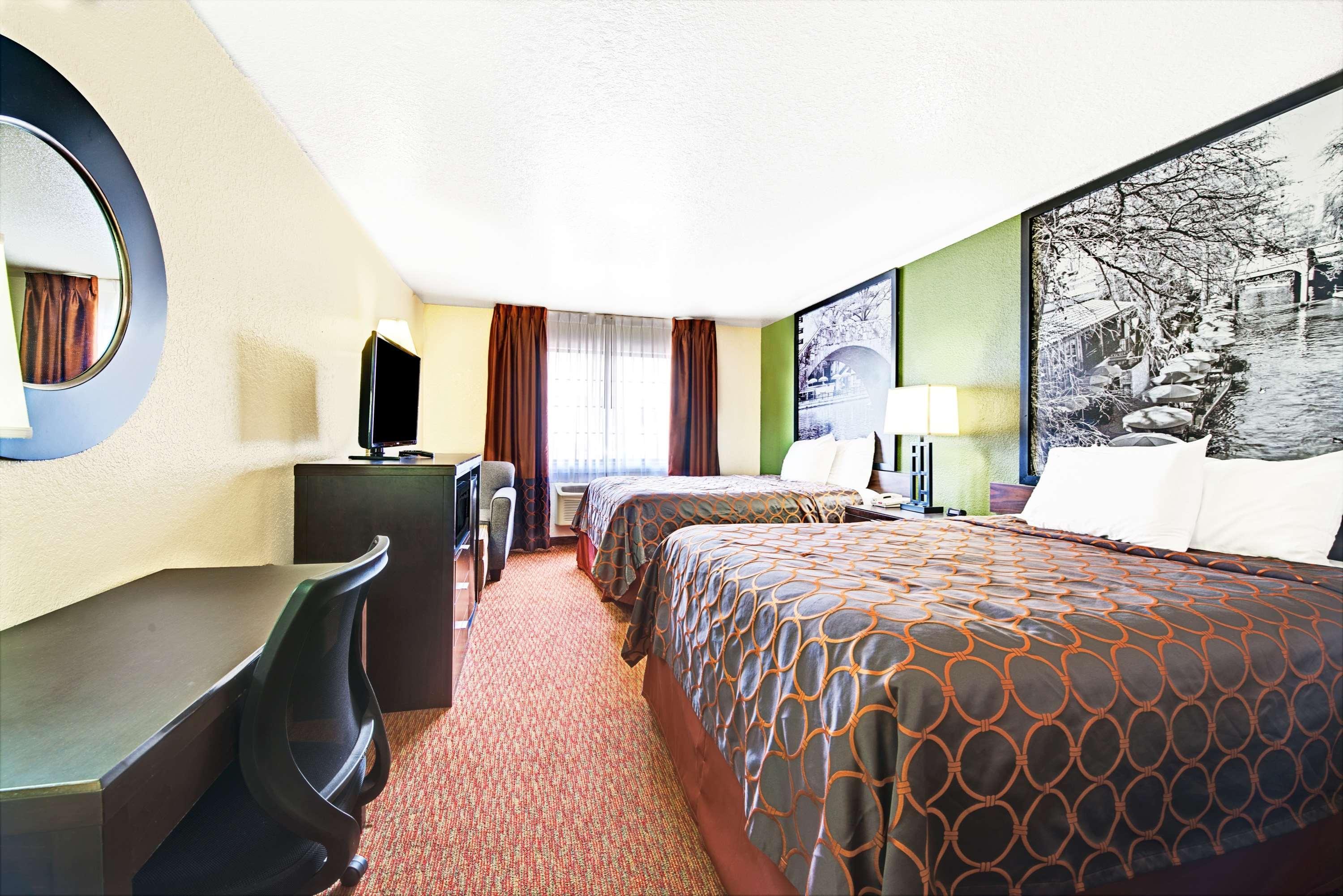 Surestay Plus Hotel By Best Western San Antonio North 281 N Zewnętrze zdjęcie