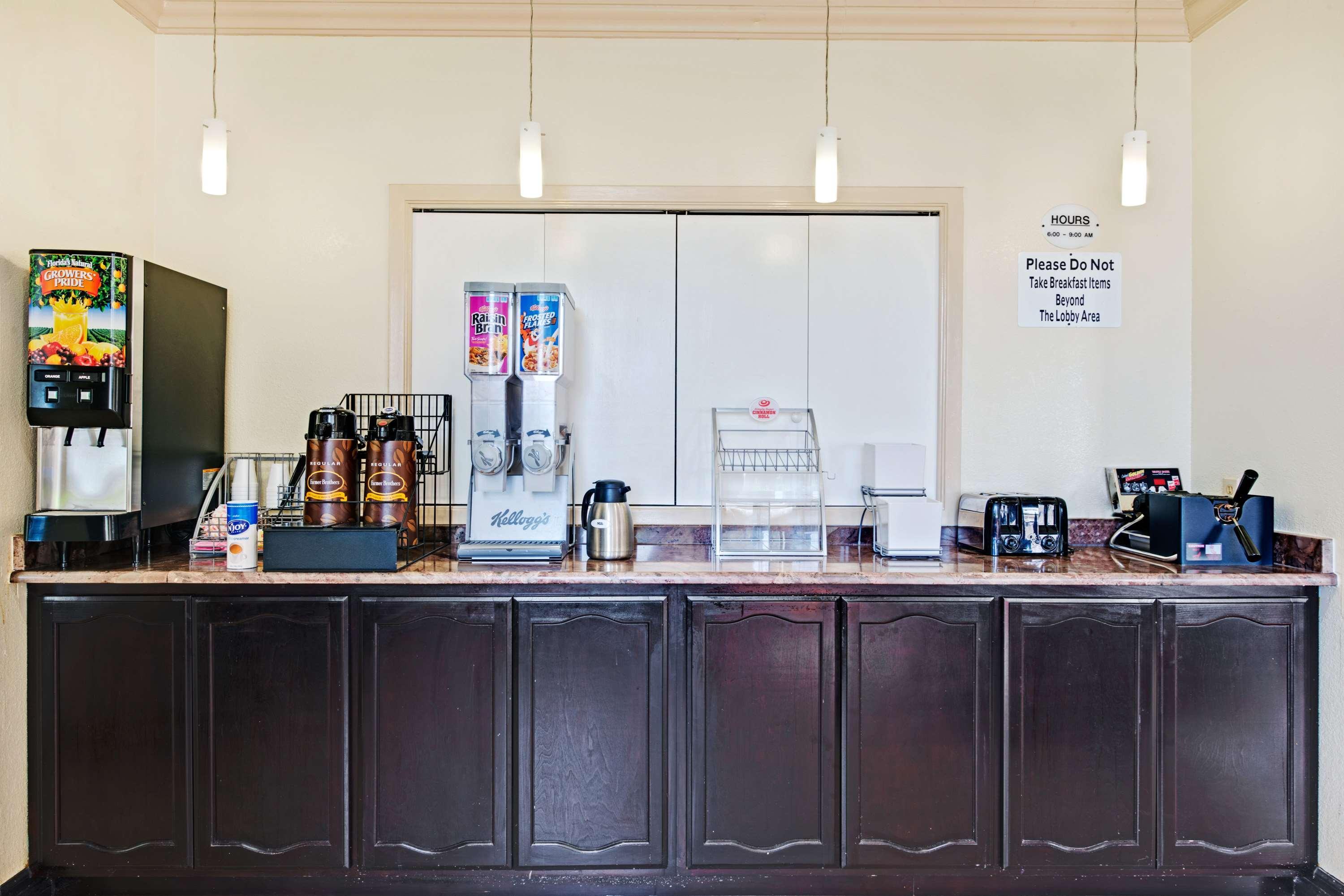 Surestay Plus By Best Western San Antonio Airport Zewnętrze zdjęcie