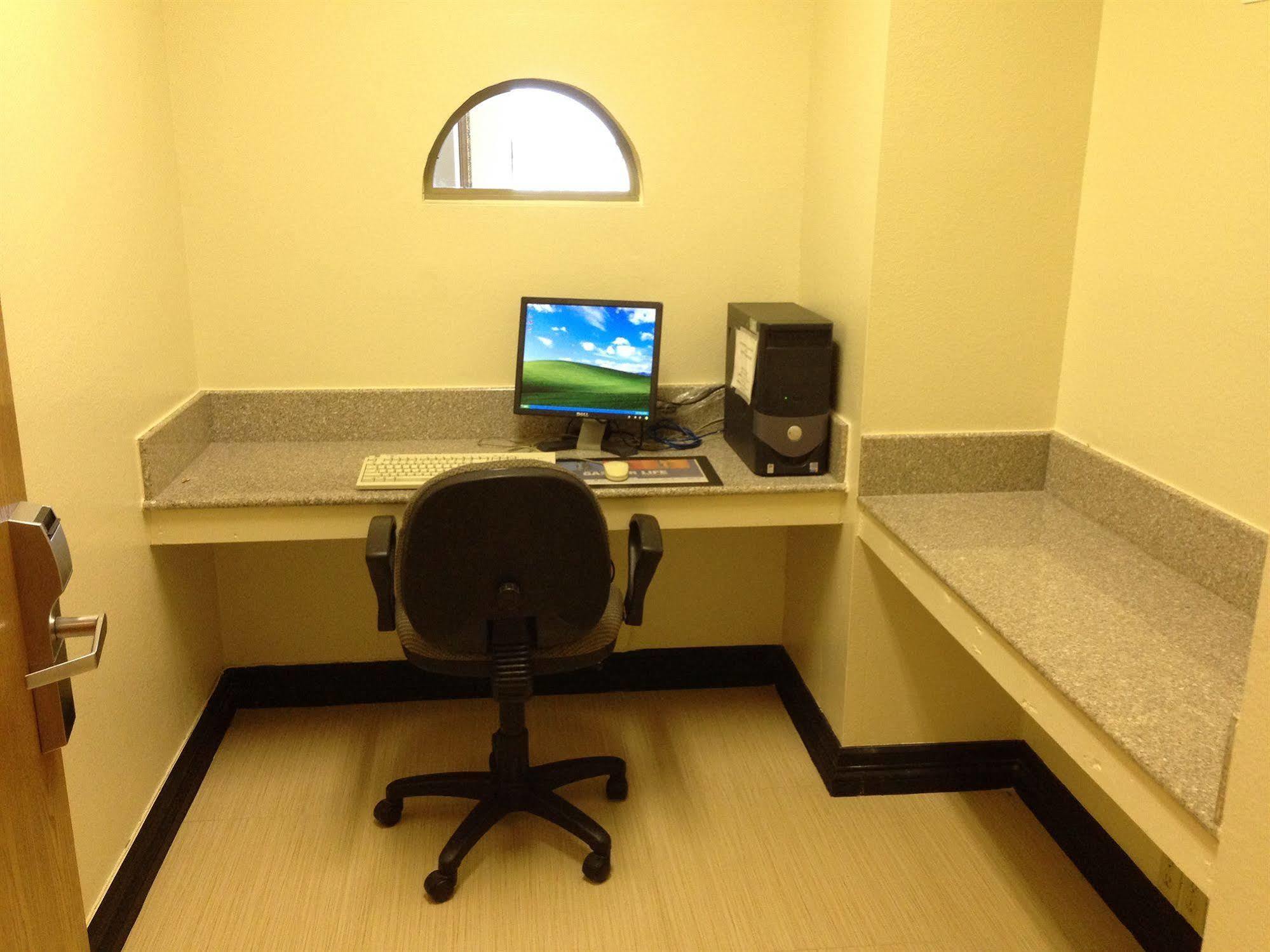 Surestay Plus By Best Western San Antonio Airport Zewnętrze zdjęcie